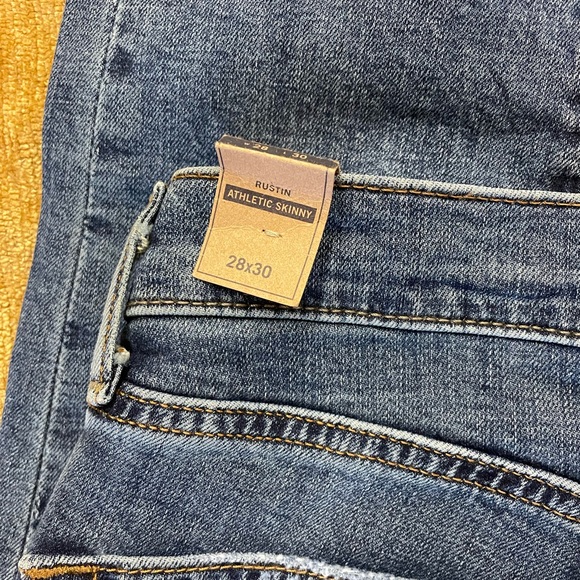 Abercrombie & Fitch rustin, athletic skinny jeans - Picture 8 of 8